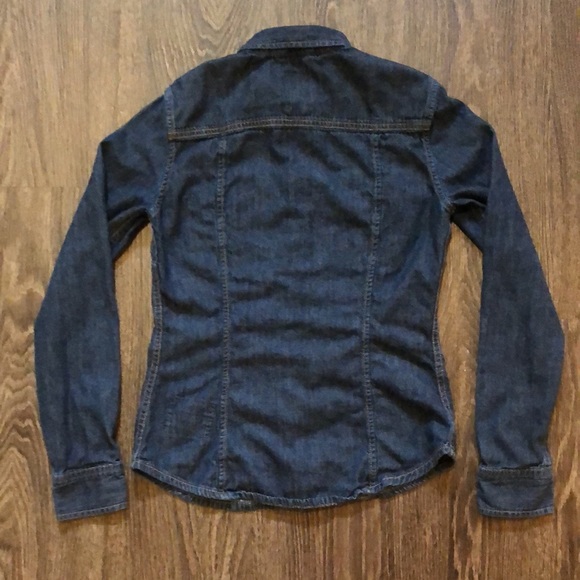 TNA Denim Button Up Shirt. - Picture 6 of 10